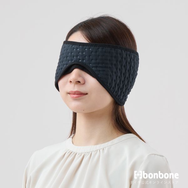 ブラック